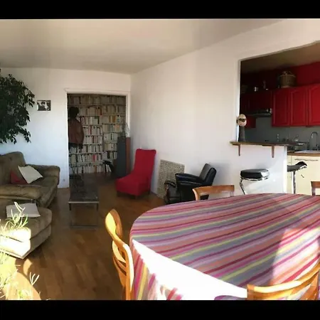 Le Charme De Montmartre A Ciel Ouvert Апартаменты *