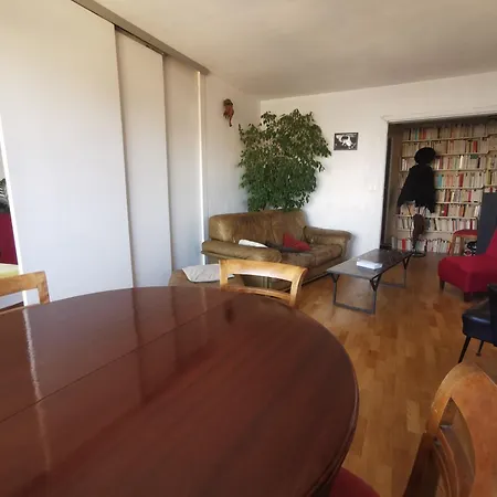 Apartment Le Charme De Montmartre A Ciel Ouvert Paris